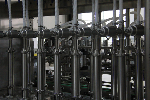 Makinë mbushëse e lëngshme lineare me salcë kapsicum me kapacitet të lartë